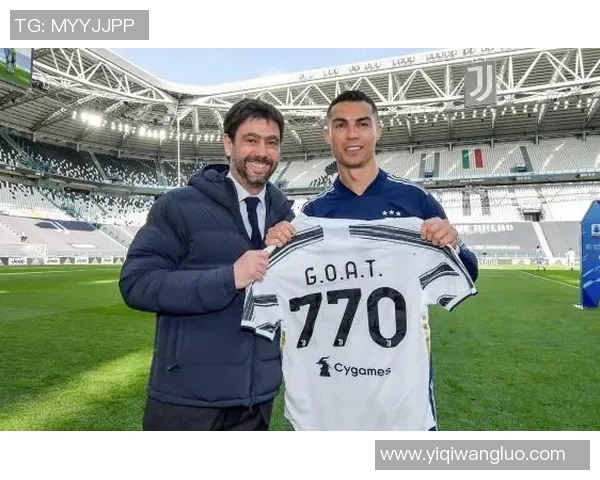 足球明星齐聚观战皇马激情对决引发球迷热潮